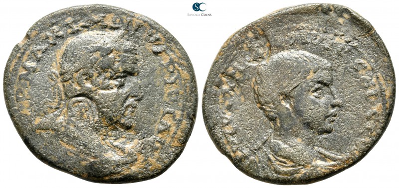 Cilicia. Ninika-Klaudiopolis . Maximinus I Thrax AD 235-238. 
Bronze Æ

32mm....