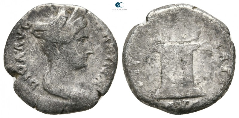 Diva Sabina AD 100-136. Rome
Denarius AR

17mm., 3,23g.



nearly very fi...