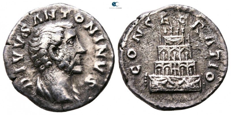Divus Antoninus Pius Died AD 161. Rome
Denarius AR

16mm., 2,58g.



near...