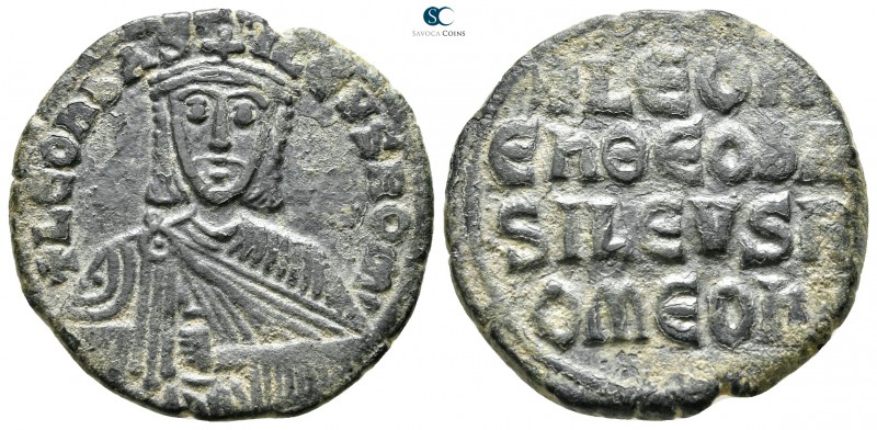Leo VI the Wise. AD 886-912. Constantinople
Follis Æ

24mm., 7,57g.



ne...