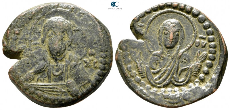 Romanus IV, Diogenes AD 1068-1071. Anonymous follis Æ. Class G. Constantinople
...