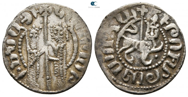 Hetoum I AD 1226-1270. 
Tram AR

21mm., 2,99g.



very fine