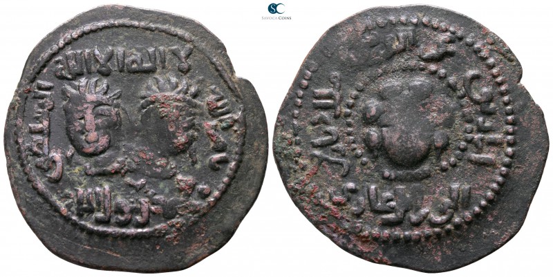 Najm al-Din Alpi AD 1152-1176. 
Dirhem Æ

32mm., 11,35g.



nearly very f...