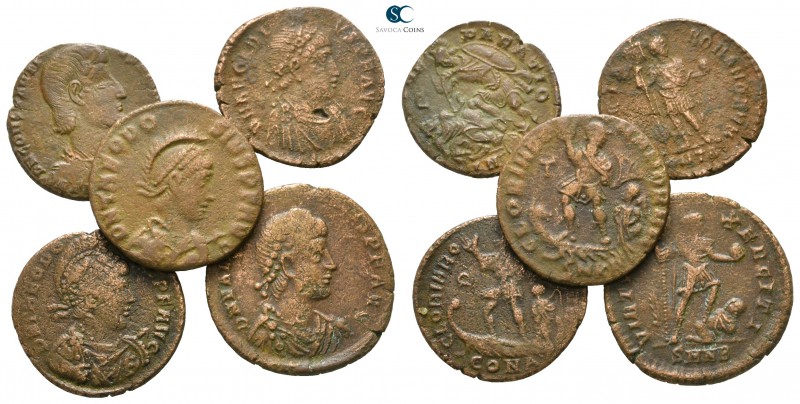 Lot of 5 roman bronze coins / SOLD AS SEEN, NO RETURN!

very fine