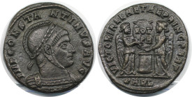 Römische Münzen, MÜNZEN DER RÖMISCHEN KAISERZEIT. Constantinus I. (307-337 n. Chr). Follis 318-319 n. Chr., Arles. (3,60 g. 18,5 mm) Vs.: IMP CONSTANT...