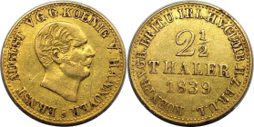 Altdeutsche Münzen und Medaillen, BRAUNSCHWEIG - LÜNEBURG - CALENBERG - HANNOVER. Ernst August (1837-1851). 2 1/2 Taler 1839, Hannover. Gold. 3,29 g. ...