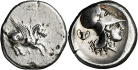 (350-320 a.C.). Akarnania. Leucas. Estátera. (S. 2281 var) (CNG. IV, 823 var). ¿Híbrida?. Cavidades en anverso y grafito en reverso. 8,36 g. EBC-.