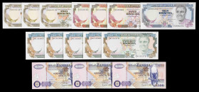 Zambia. 2 (tres), 5 (tres), 10, 20 (cinco) y 100 (tres) kwacha. Lote de 15 billetes, algunos correlativos. A examinar. S/C.