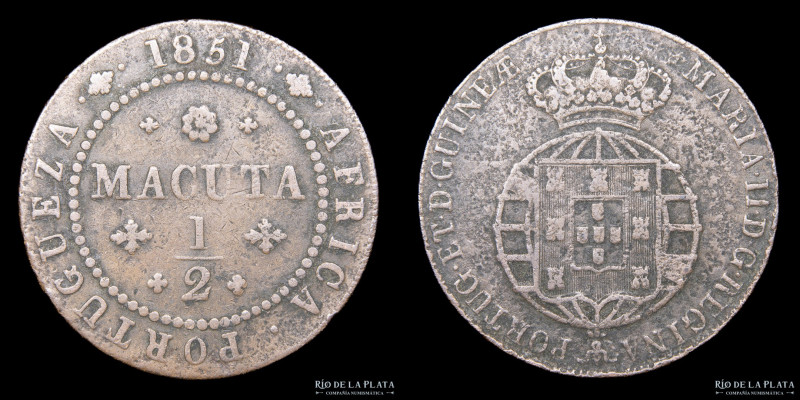 Angola (Colonia Portuguesa) 1/2 Macuta 1851. Cobre; 37.0mm; 18.12g. KM56 (VF)
...