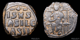 Constantine IX (1042-1055AD) Class D Anonymous AE Follis