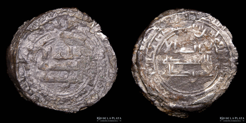 Ummayads. al-Andalus. Fused dirhams. Hoard. Silver; 22x6mm; 12.45g. Original ite...