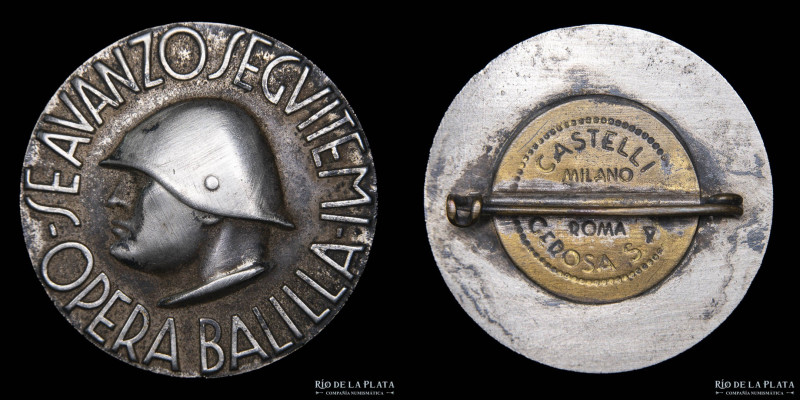 Italia. 1934. Fascismo. Mussolini. Prendedor. Metal blanco; 38mm; 15.76g. A: SE ...
