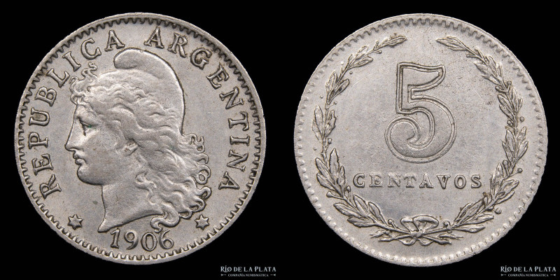 Argentina. 5 Centavos 1906. Escasa. Cu-Ni; 17mm; 2.01g. CJ 137. (UNC)

Nota: T...
