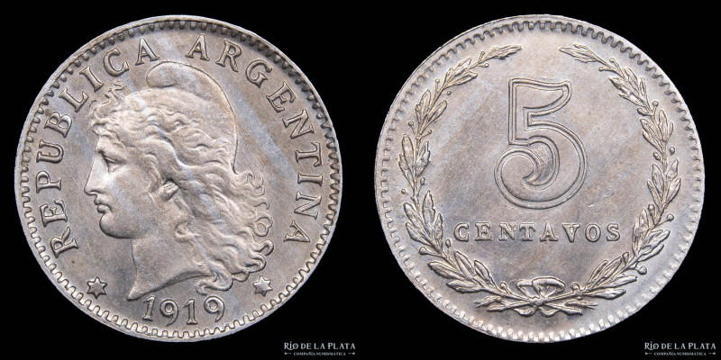 Argentina. 5 Centavos 1919. Escasa. Cu-Ni; 17mm; 2.01g. CJ 150. (BU)

Nota: To...