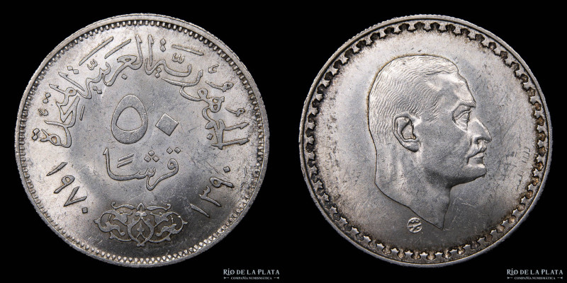 Egipto. 50 Qirsh 1970. Presidente Nasser. AG.720; 33mm; 12.42g. KM423 (aUNC)

...