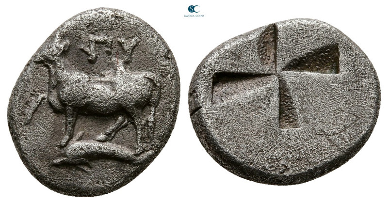 Thrace. Byzantion circa 340-320 BC. 
Half Siglos AR

15 mm, 2,40 g



Ver...