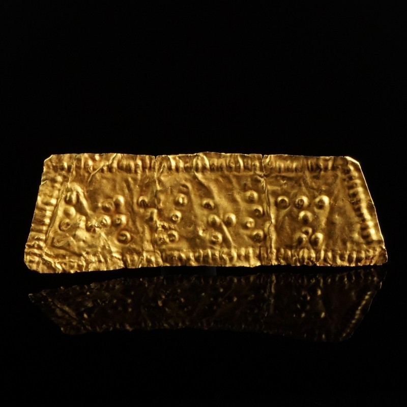 Roman Gold Foil with Inscription
1st-3rd century CE
Gold, 53 mm, 1,25 g
Thin ...