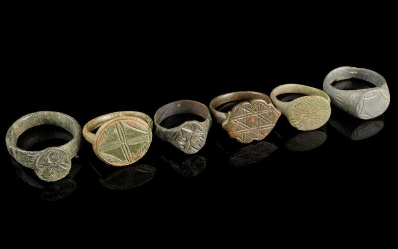 6 Bronze Rings
6th-10th century CE
Bronze, 22-28 mm
Intact and wearable.
Ver...