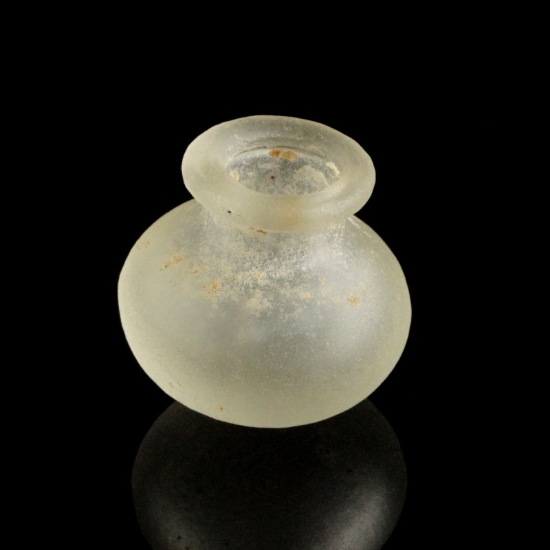 Small Roman Glass Bottle
1st-4th century CE
Glass, 25 mm
Intact.
Very fine c...