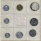 Foreign Lots and Collections
Lote 20 presentaciones. SAN MARINO (7) y VATICANO (13). AE, AR, Br, CuNi. Lotes de presentaciones con diversas cantidas ...