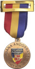 World Decorations
Medalla Duaner Honorífic. (2012). DUANA ANDORRANA. ANDORRA. AE y esmaltes. Ø 30 mm. Con anilla, cinta y prendedor original. SC.