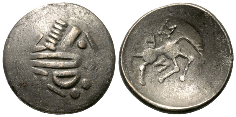 Ostkelten. Muntenien. Typ 'Sattelkopf'.

 Tetradrachme (Silber).
Vs: Stark st...