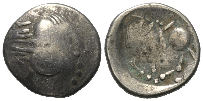 Ostkelten. Muntenien. Typ 'Sattelkopf'.

 Tetradrachme (Silber).
Vs: Stark st...