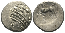 Ostkelten. Noricum. Ostnoricum.

 Tetradrachme (Silber).
Typ Samobor / A.

Vs: Stilisierter Kopf mit Lorbeerkranz links.
Rs: Stilisiertes Pferd ...