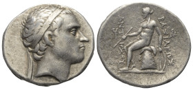 Seleukidisches Königreich. Antiochos III. (223 - 187 v. Chr.).

 Tetradrachme (Silber). Ca. 213 v. Chr. Ungesicherte Münzstätte ('Rose' mint, Edessa...