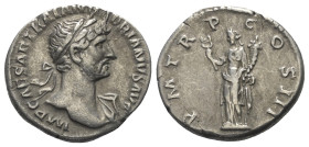 Hadrianus (117 - 138 n. Chr.).

 Denar (Silber). 119 - 122 n. Chr. Rom.
Vs: IMP CAESAR TRAIAN HADRIANVS AVG. Büste mit Lorbeerkranz und Drapierung ...