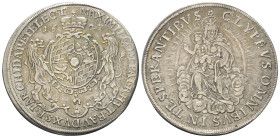 Bayern. Kurfürstentum (1623 - 1806). Maximilian I. (1623 - 1651/54).

 1/2 Taler (Silber). 1627.
Vs: Vierfeldiges Wappen mit Herzschild, gehalten v...