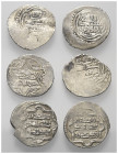 Islam - Lots.


Eretniden.
Zeit des Eretna ( 736 - 753 H. / 1335 - 1352).

Lot (6 Stück, Silber): 
Akce. Ohne Jahr. Ma'den und Konya. Typ B1.
...