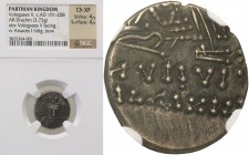 Greece, Parthia. Vologases V (191-208 AD), AR-drachma NGC Ch XF

Aw.: Głowa króla na wprost.Rw.: Araces siedzi w prawo, trzyma łuk, dookoła postaci ...