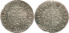 Sigismund I Old. Grosz 1539, Elbing

Odmiana z mieczem trzymanym z prawej strony głowy orła, na awersie PRVS kończy napis. Rzadsza odmiana z orłem s...