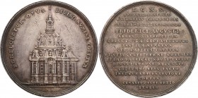 Augustus II the Strong. Germany, Saxony, Dresden. Medal 1726 r. (Johann Wilhelm Hoeckner)

Aw.: Widok świątyni Rw.: Napis w 17 wierszachKról Polski ...