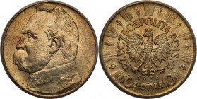 II RP. 10 zlotych 1936 Pilsudski
Wiekowa patyna na całej powierzchni monety, połysk. Fischer OB 023; Parchimowicz 124c
Waga/Weight: 21,95 g Ag Metal...