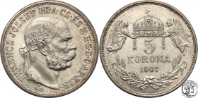 Hungary
Hungary. 5 Kronen (crowns) 1907 
Zachowany połysk menniczy w tle. Patyna.
Waga/Weight: 23,95 g Ag 900 Metal: Średnica/diameter: 
Stan zach...