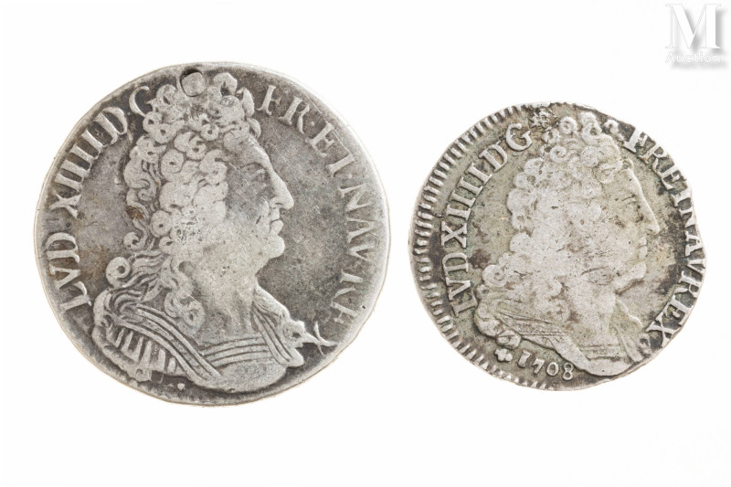 France - Louis XIV (1643-1715)

Lot de deux monnaies comprenant :
-1/2 Ecu au...