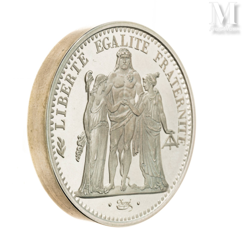 France - Cinquième République

Piéfort de la 10 Francs 1965
A : Hercule au ce...