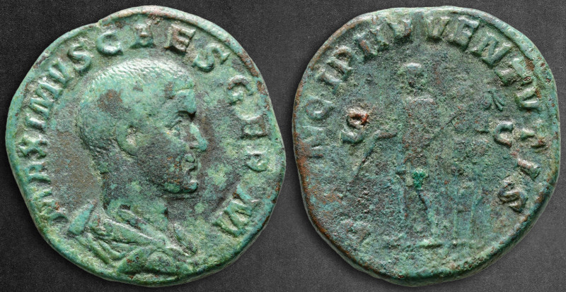Maximus, Caesar AD 236-238. Rome
Sestertius Æ

31 mm, 21,83 g

MAXIMVS CAES...