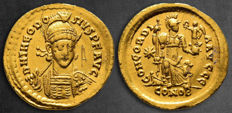 Theodosius II AD 402-450. Constantinople
Solidus AV

22 mm, 4,42 g

D N THE...