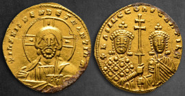 Basil II Bulgaroktonos, with Constantine VIII AD 976-1025. Constantinople. Histamenon Nomisma AV