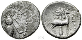 PHOENICIA. Arados. Drachm (Circa 172/1-111/0 BC). Dated CY 90 (170/69 BC)