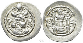 SASANIAN KINGS. Pērōz (Fīrūz) I (457/9-484). Drachm. NY (Nihawand)