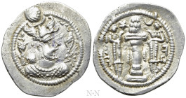 SASANIAN KINGS. Pērōz (Fīrūz) I (457/9-484). Drachm. ST (Stakhr)