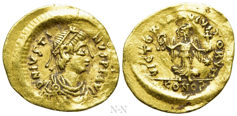 JUSTIN I (518-527). GOLD Tremissis. Constantinople. 

Obv: D N IVSTNIVS P P AV...