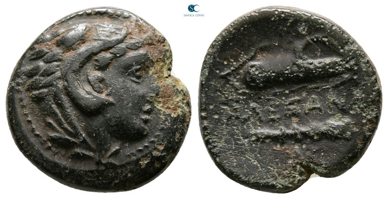 Kings of Macedon. Uncertain mint. Alexander III "the Great" 336-323 BC. 
Bronze...