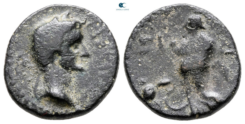 Pamphylia. Side. Tiberius AD 14-37. 
Bronze Æ

18 mm, 3,51 g



Nearly Ve...