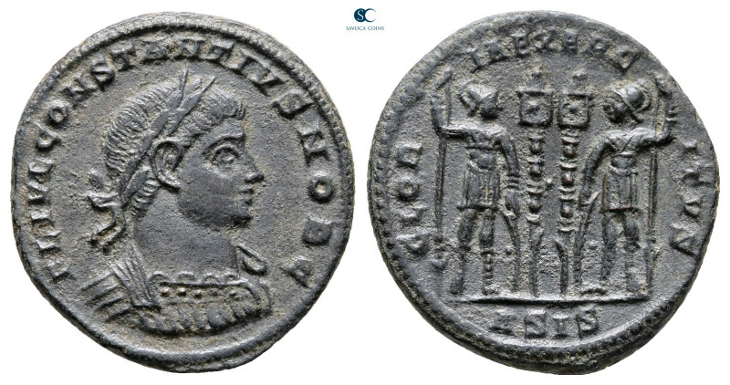 Constantius II, as Caesar AD 337-347. Siscia
Follis Æ

19 mm, 2,61 g



V...