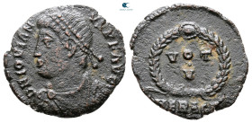 Jovian AD 363-364. Heraclea. Follis Æ